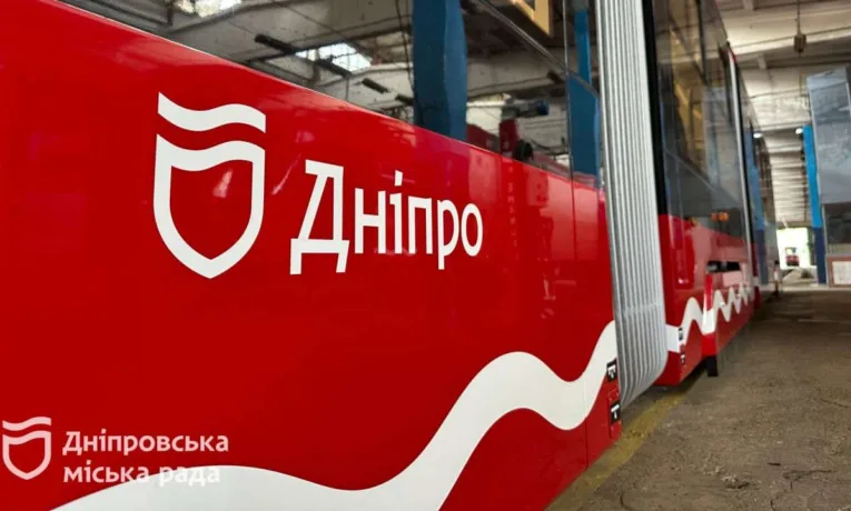 У Дніпрі на маршрут №1 вийде третій новий трамвай