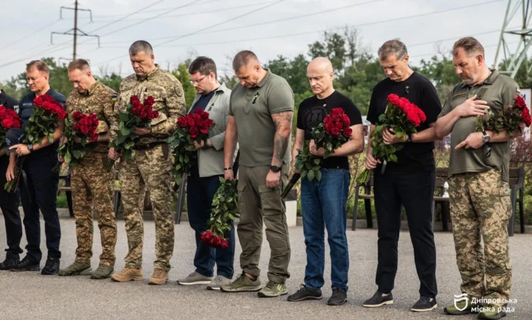 У Дніпрі вшанували пам'ять загиблих у російському полоні