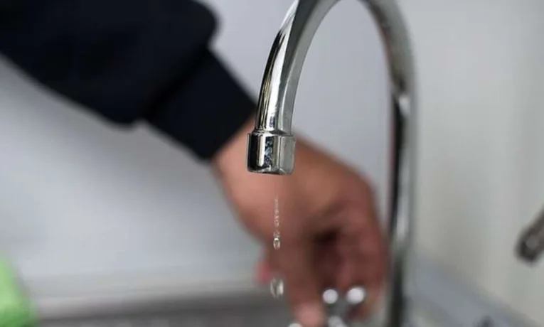 Відключення води у Дніпрі: де сьогодні немає водопостачання