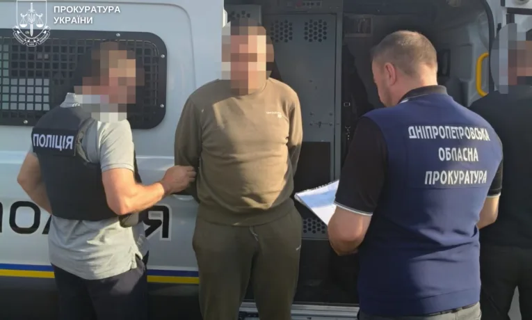 З Німеччини екстрадували організатора схеми ухилянтів