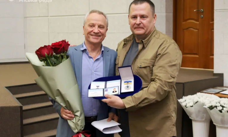 Анатолій Булат став почесним громадянином Дніпра