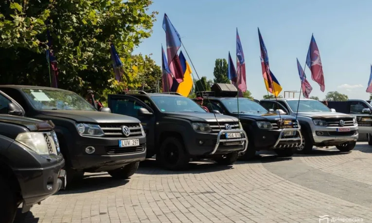 Автопробіг у Дніпрі: підтримка ДШВ та єдність містян