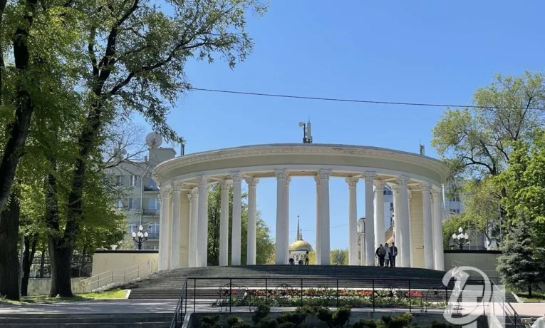 Дніпро офіційно відраховує історію з 1526 року