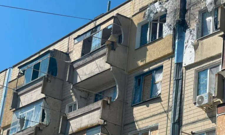 Масована атака на Дніпропетровщину: є постраждалі