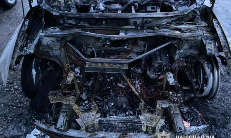 На Дніпропетровщині 21-річний хлопець спалив Audi