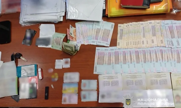 На Дніпропетровщині судитимуть псевдоволонтера за продаж авто ЗСУ