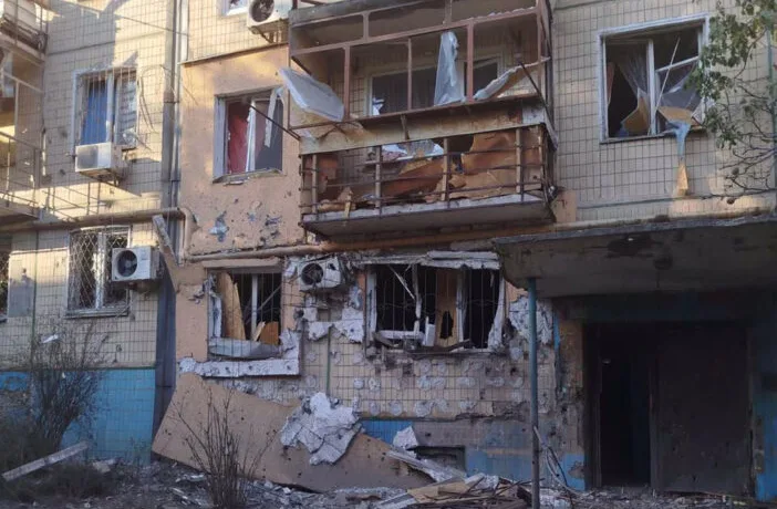 Наслідки обстрілів Дніпропетровщини: є загиблий та поранені