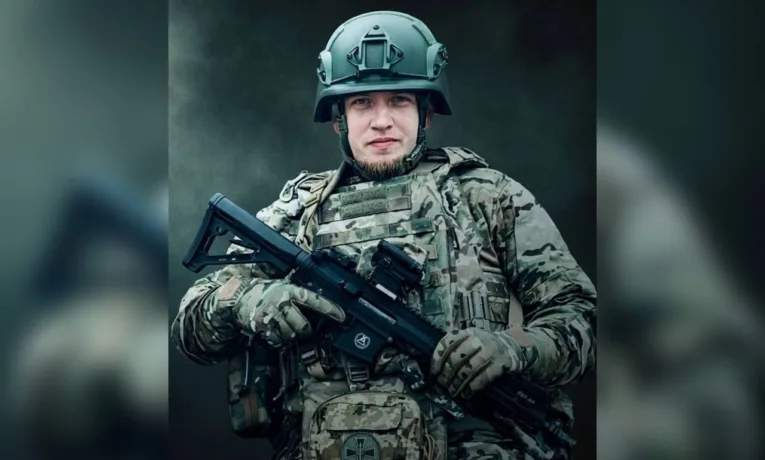 Нікополь у жалобі: на фронті загинув воїн Дмитро Дімов