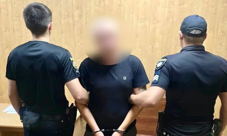 У Дніпрі гість обікрав господаря після спільного застілля