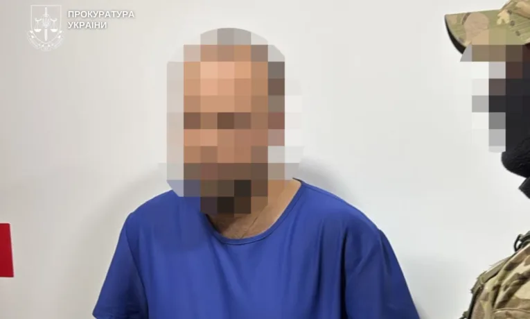 У Дніпрі лікар вимагав хабар у військового за інвалідність