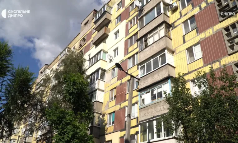 Жах на вулиці Янгеля: дніпряни потерпають від сусідки