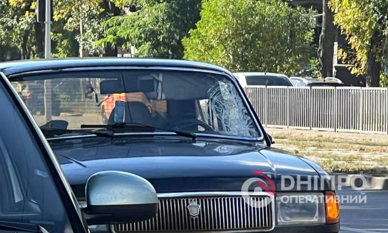 ДТП на Робочій у Дніпрі: авто збило пішохода
