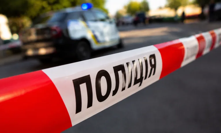 На Набережній Перемоги у Дніпрі раптово помер чоловік