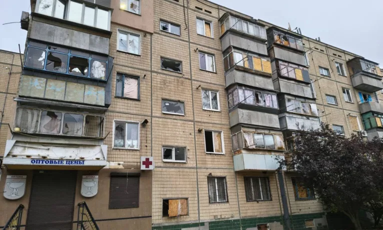 Нічна атака на Дніпропетровщину: є постраждалі