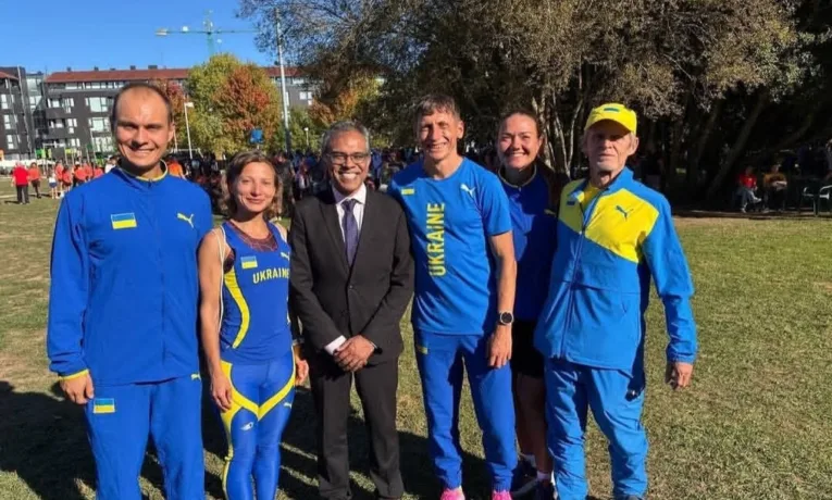 Спортсмен з Дніпропетровщини підкорив 100 км в Іспанії