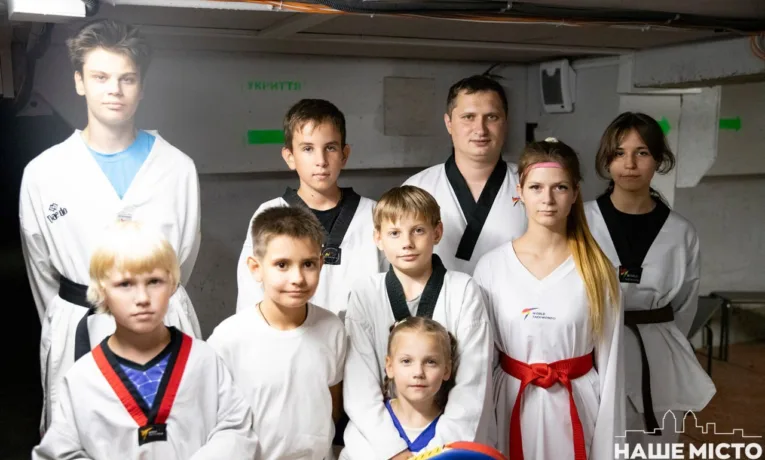 Тренер з Дніпра після поранення повернувся до викладання