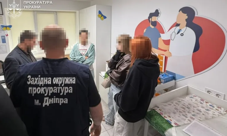 У Дніпрі лікарка налагодила схему ухилення від мобілізації