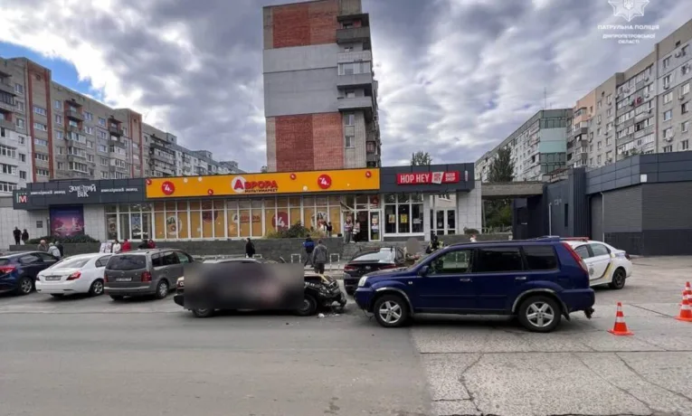 У Дніпрі п’яний водій спричинив ДТП на лівому березі