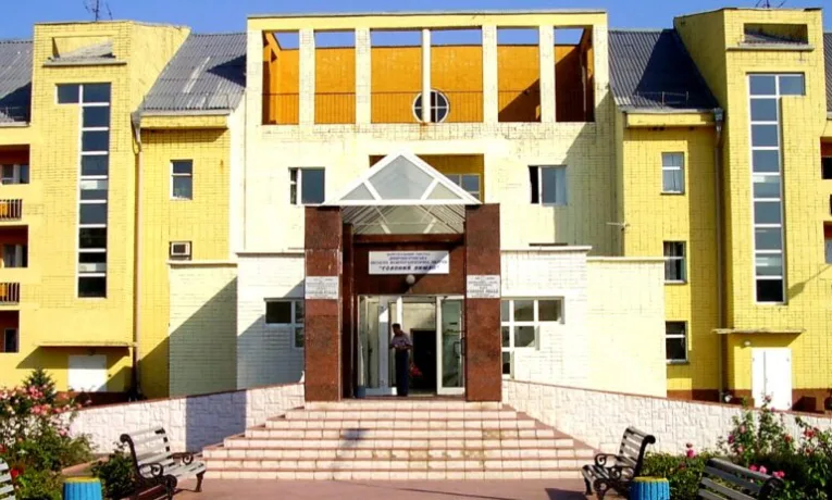 У «Солоному Лимані» відремонтують дах після обстрілу
