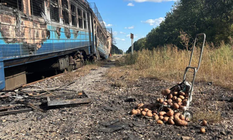 Укрзалізниця змінила маршрути поїздів до Сум