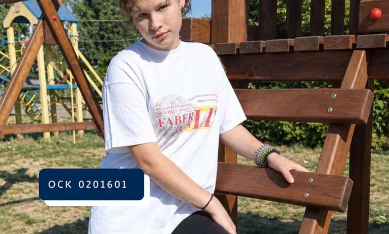 14-річна Ярослава з Дніпра шукає нову родину