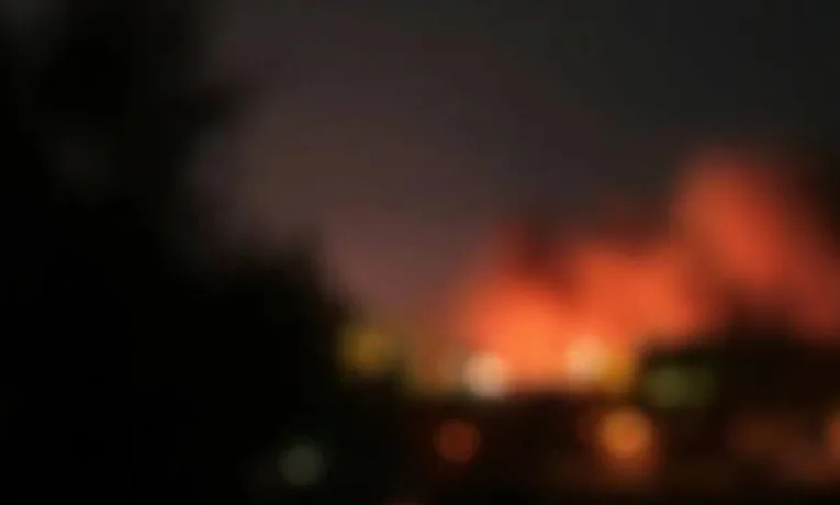 Атака на Дніпро: пожежа на підприємстві