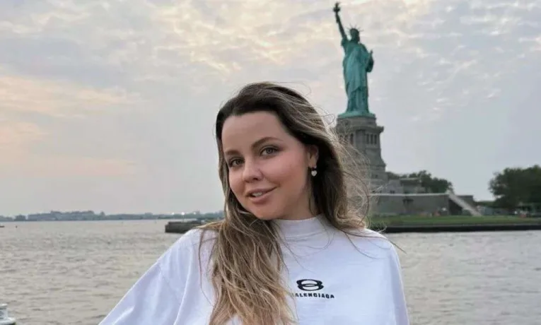 Блогерка з Дніпра затримана в США