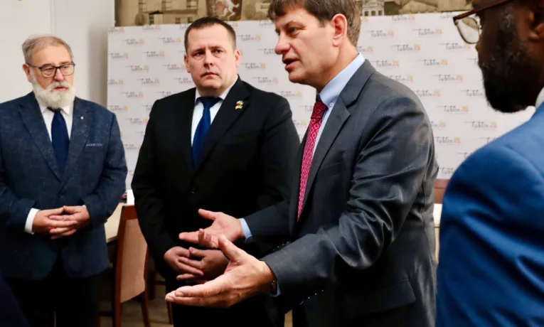 Дніпро та Гранд-Рапідс: нові деталі співпраці
