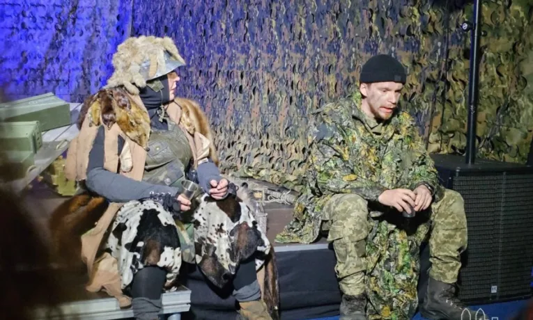 Фільм-вистава за п'єсою про війну покажуть у Дніпрі