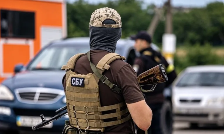 На в'їзді на Дніпропетровщину спіймали втікачів з фронту