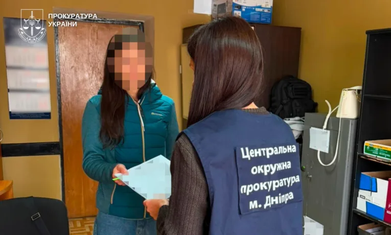 Наркокартель у Дніпрі: шістьох підозрюють