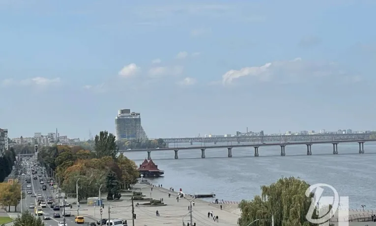 Погода у Дніпрі: дощі змінять теплий початок тижня
