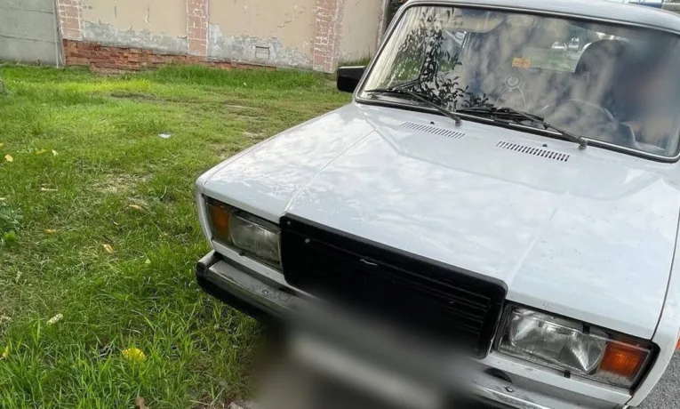 П'яний водій-рецидивіст: 20 років без прав, але за кермом