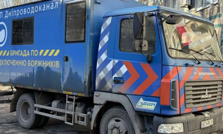 Відключення води у Дніпрі: хто залишиться без послуг