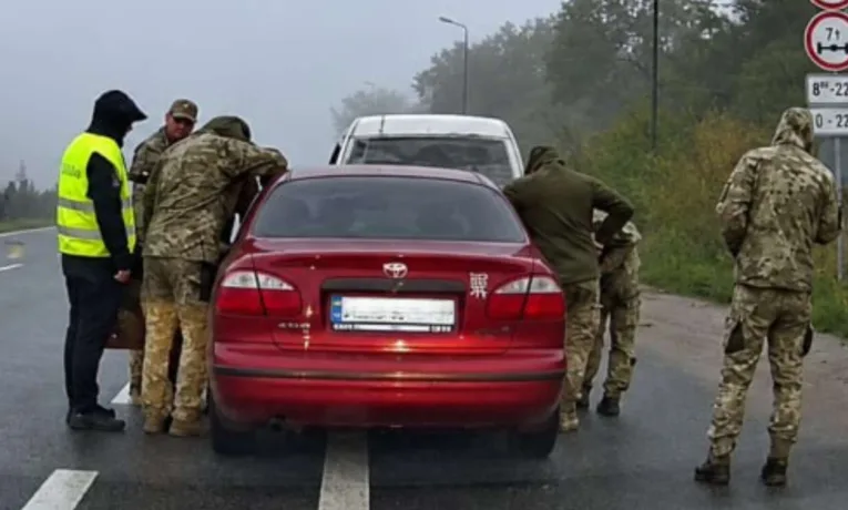 Як оскаржити дії ТЦК та поліції: поради юриста з Дніпра