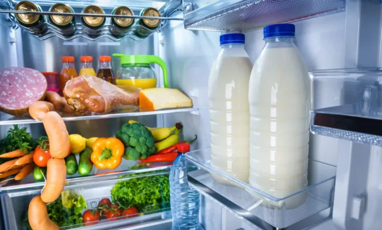 Як зберегти продукти в холодильнику під час відключень